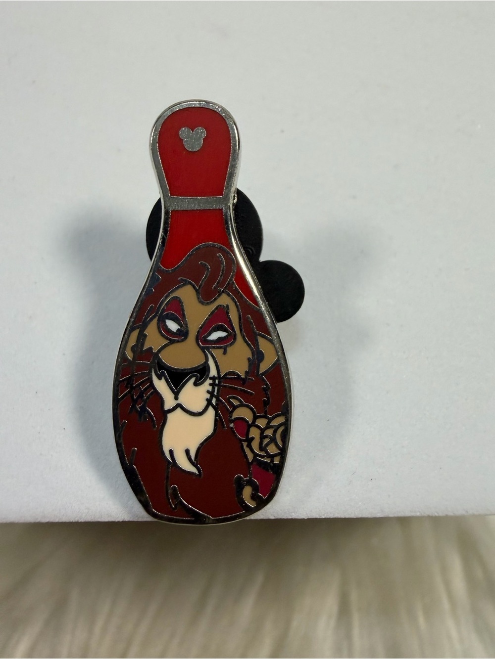 💙3/$20💙 DISNEY TRADING PIN Red Disney Lion Bowling Pin Enamel Pin